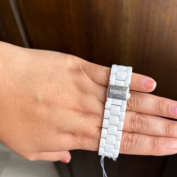 Coach Watch ***SOLD**** - Picture 6 of 6